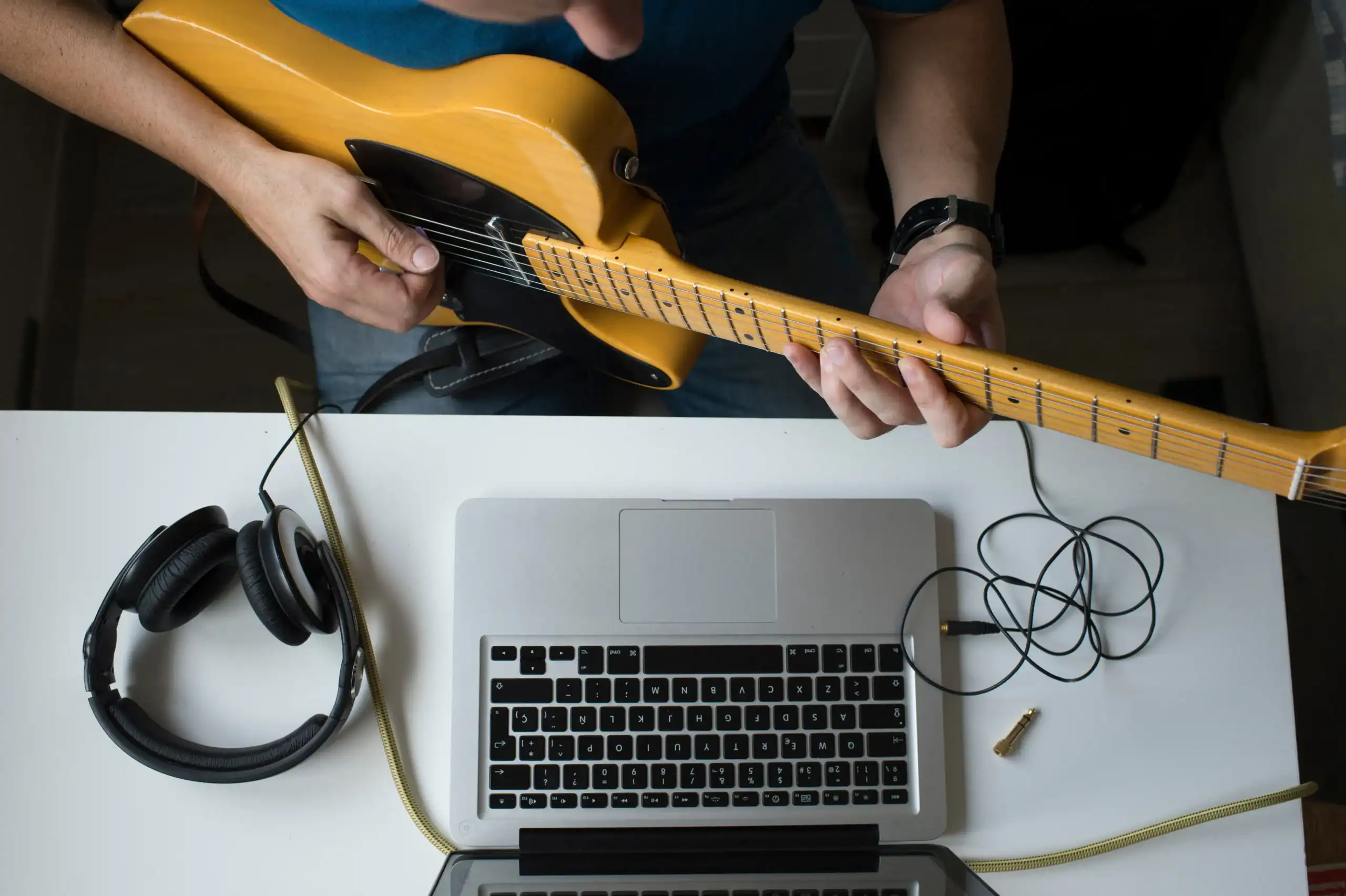 Online Jazz Guitar Lessons
